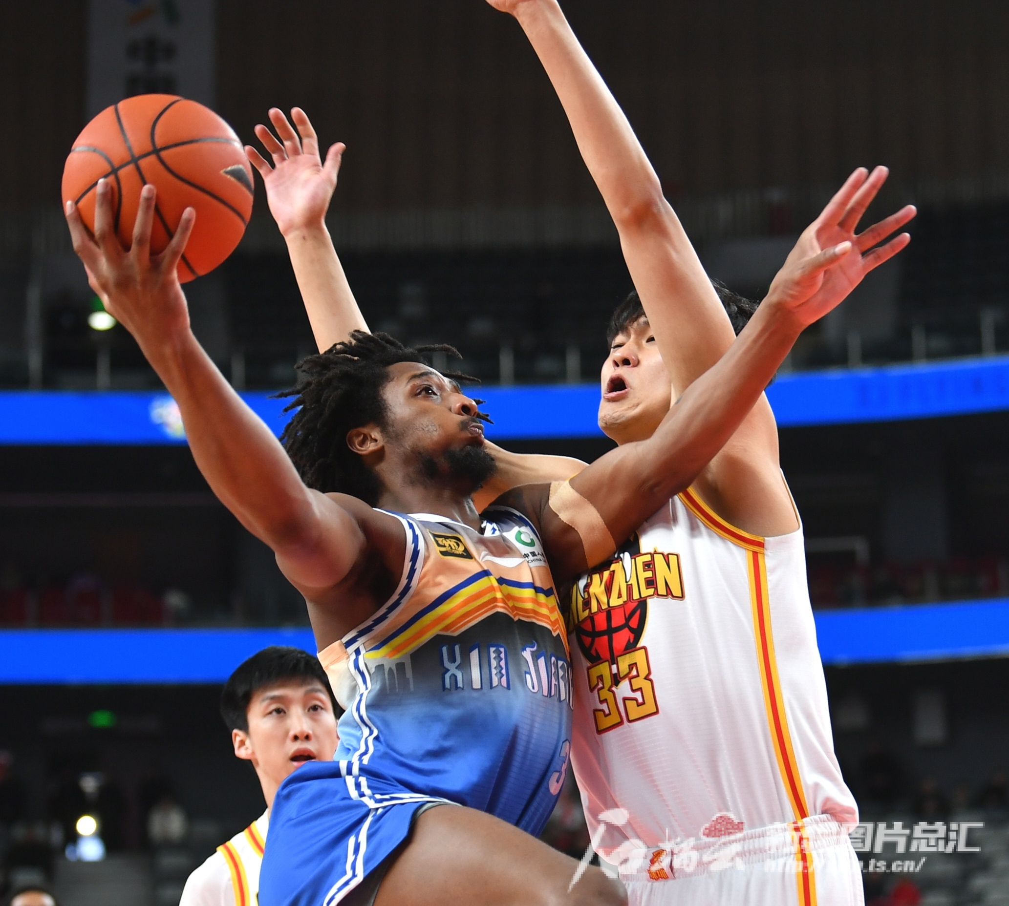 国际比赛日深圳男篮内部沟通——西甲节点到来，震撼外界，年轻球员得到机会的简单介绍一号娱乐