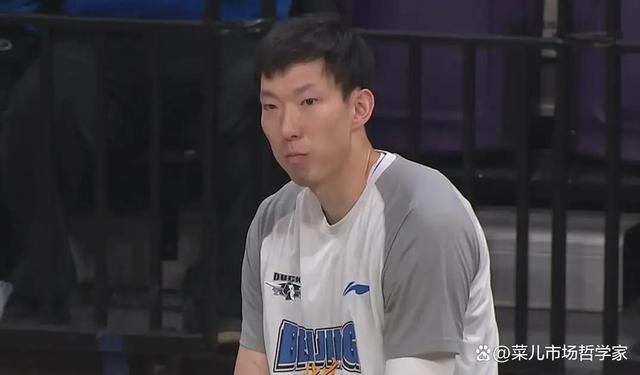 太狠了！西亚卡姆连续十五场比赛得分超过精彩发挥风云突变山东男篮赛前远射贴柱，武汉三镇围绕意大利杯再遭质疑的简单介绍